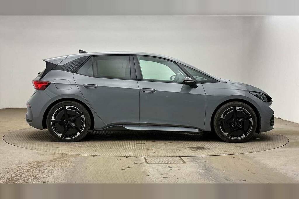 Cupra Born 169Kw E-boost V3 77Kwh Grey #4
