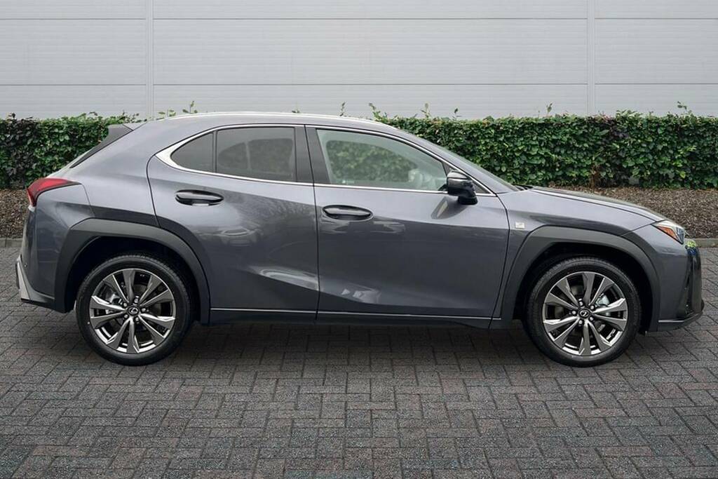 Lexus UX 300H 2.0 F-sport Design Cvt  #5