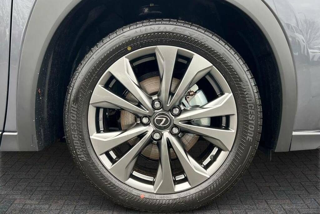 Lexus UX 300H 2.0 F-sport Design Cvt  #6