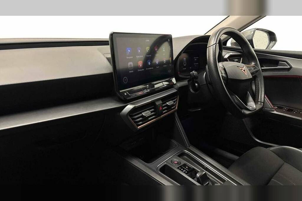 Cupra Leon 1.5 Etsi V1 Dsg Black #2