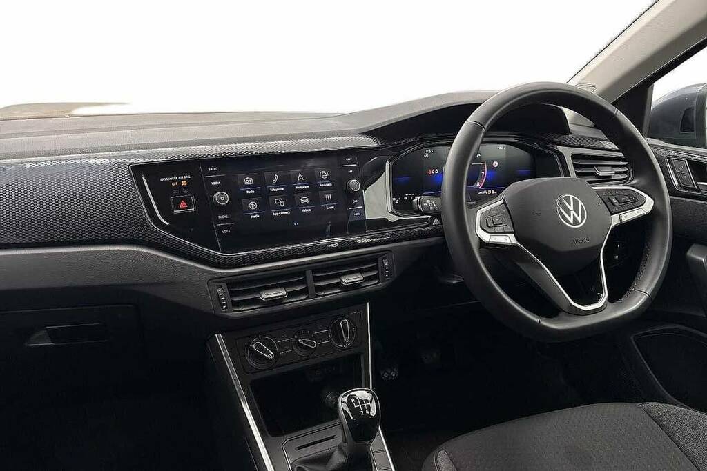 Volkswagen Taigo 1.0 Tsi 115 Match GJ25VNB Grey #2