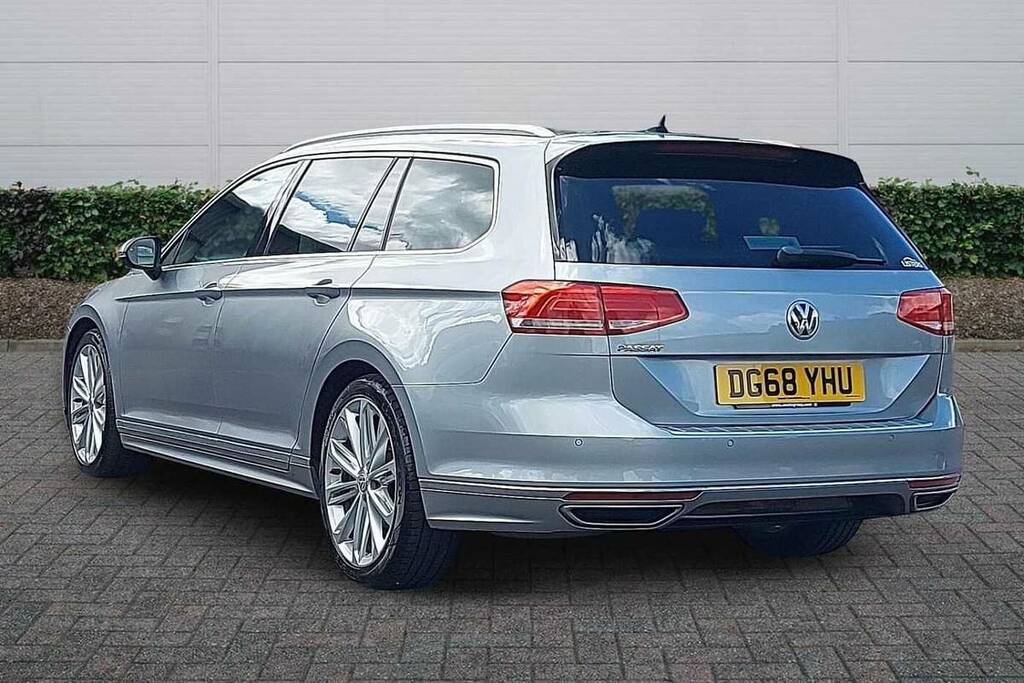 Volkswagen Passat 2.0 Tdi Scr 190 R-line Dsg Pan Rf 7 Speed DG68YHU Silver #3