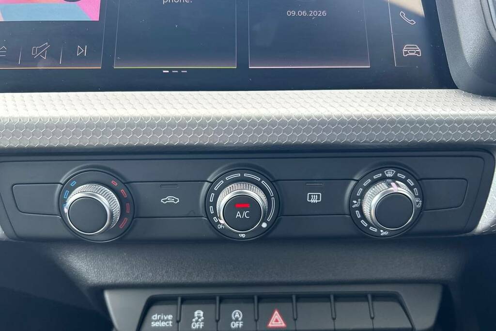 Audi A1 30 Tfsi S Line S Tronic White #6