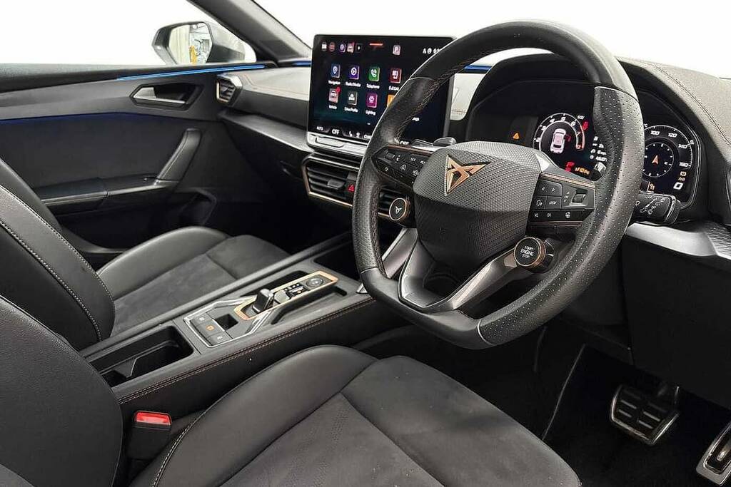 Cupra Leon 1.5 Etsi 150 V2 Dsg Black #6