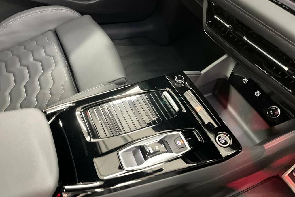 Audi A6 E-tron Sportback 210Kw 83Kwh S Line Blue #5