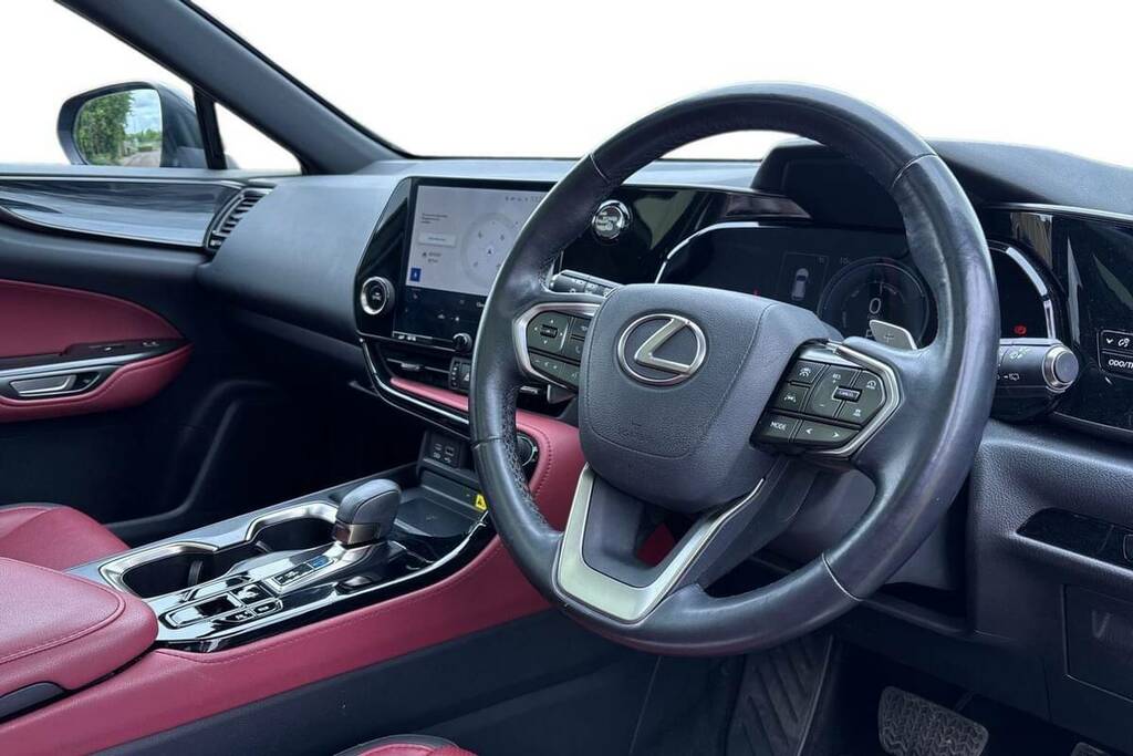 Lexus NX 350H 2.5 Premium E-cvt Pan Roof Black #4