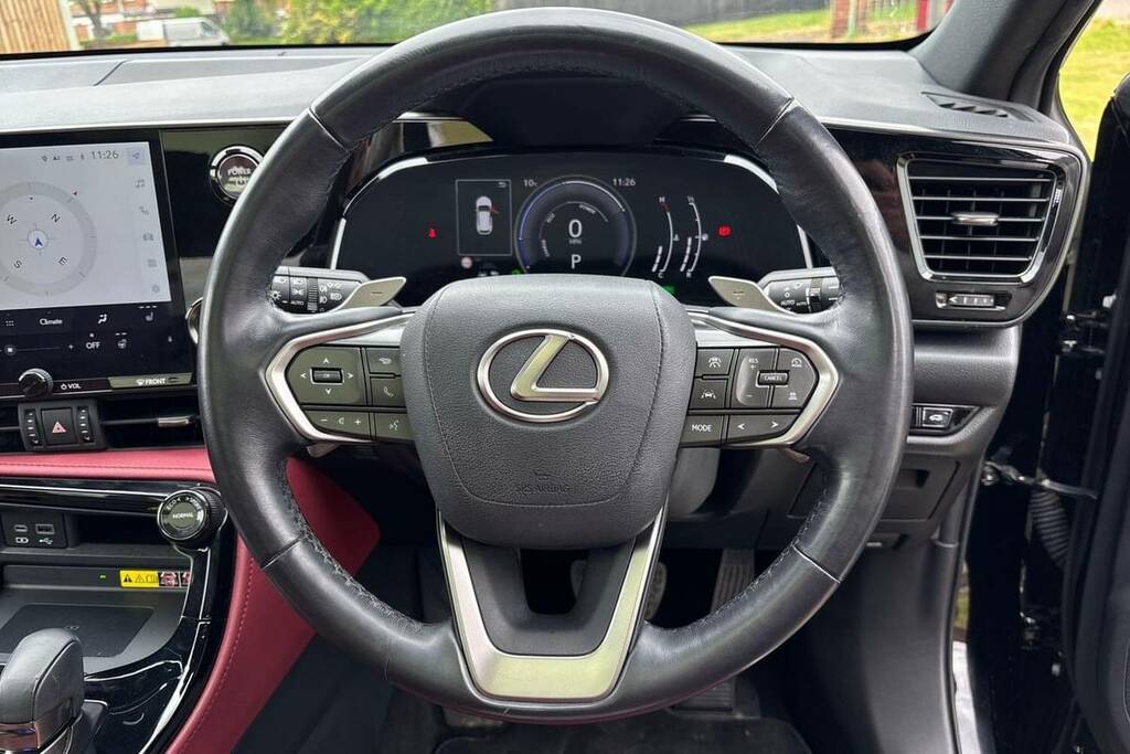 Lexus NX 350H 2.5 Premium E-cvt Pan Roof Black #2