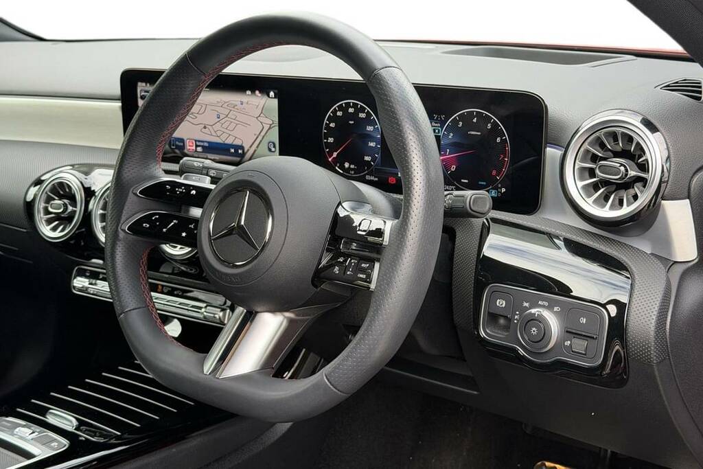 Mercedes-Benz A Class A200 Amg Line Premium Plus KS25TTX Red #4