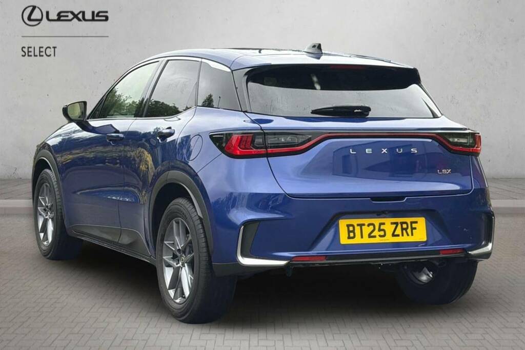 Lexus LBX 1.5 Premium E-cvt Blue #3