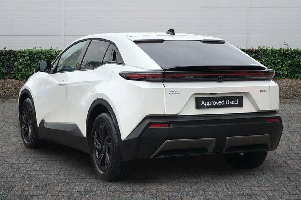 Toyota C-Hr 165Kw Design 77Kwh VO26HWL White #2