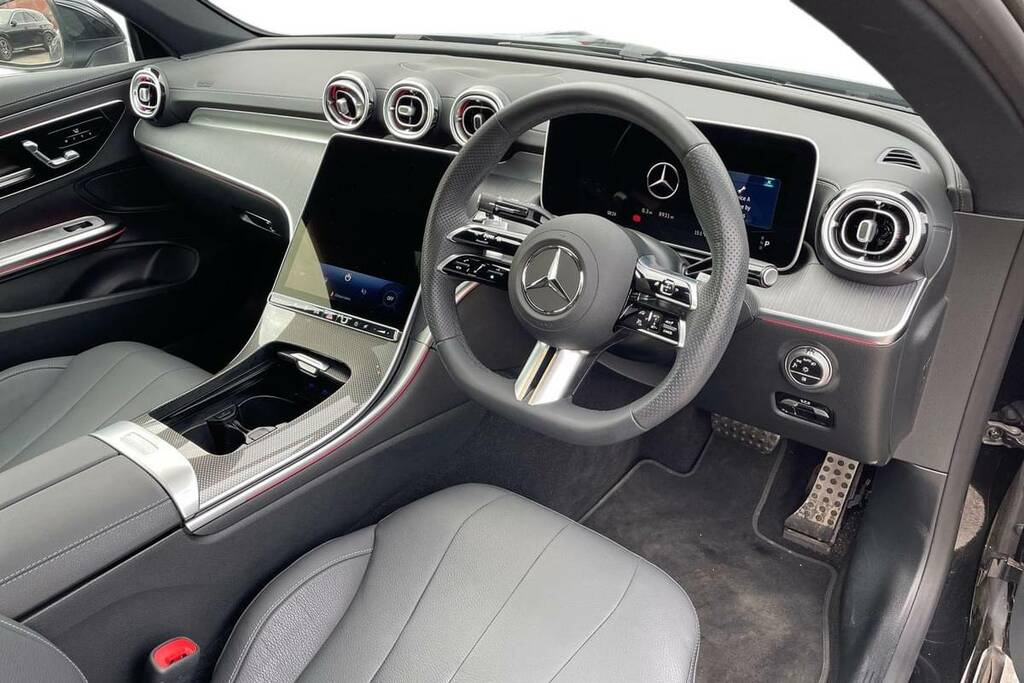 Mercedes-Benz CLE Class 300E Amg Line Premium 9G-tronic Black #4