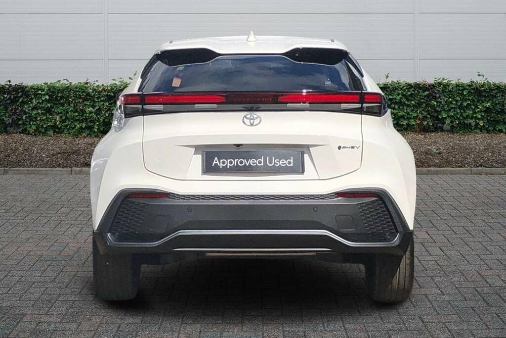 Toyota C-Hr 2.0 Phev Design Cvt White #4