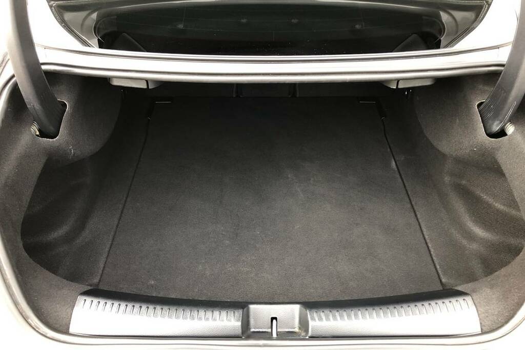 Mercedes-Benz CLA Class 200 Amg Line Executive Tip KN23YNR Grey #2