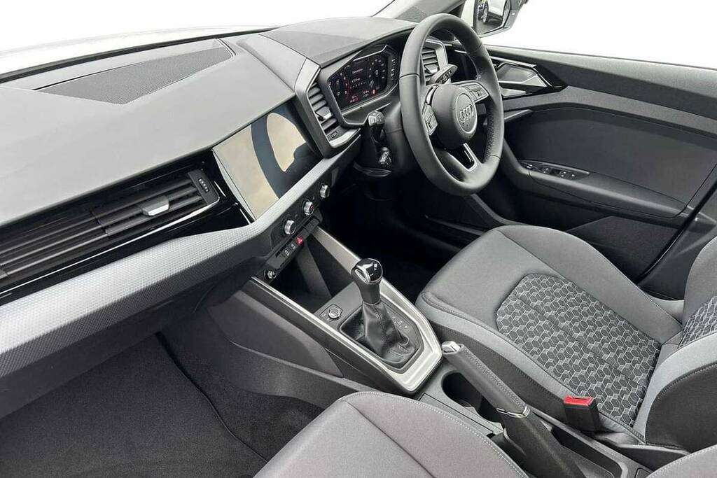 Audi A1 25 Tfsi Sport S Tronic VN26OKG White #2