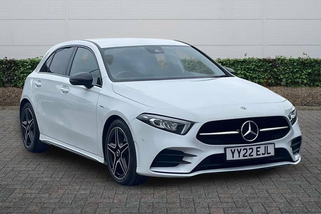 Mercedes-Benz A Class A250 Amg Line Executive Edition White