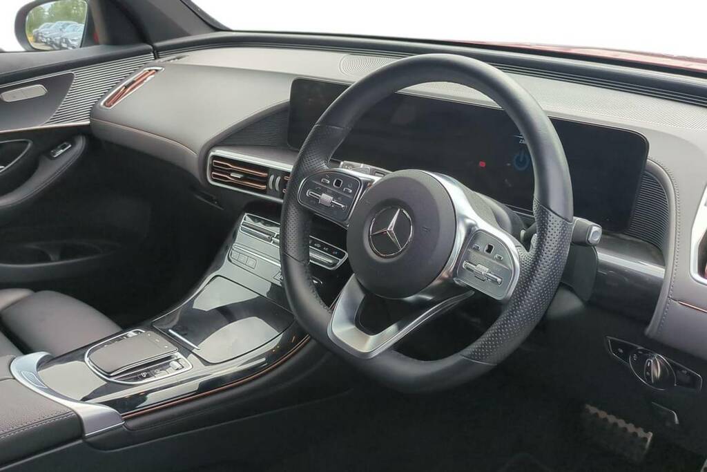 Mercedes-Benz EQC 400 300Kw Amg Line Edition 80Kwh KT73XGB Red #4