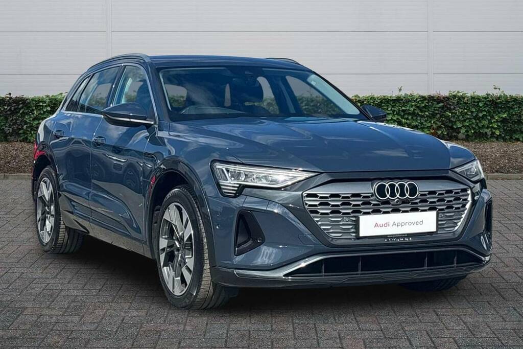Audi Q8 e tron 250Kw 50 Quattro 95Kwh Sport Blue