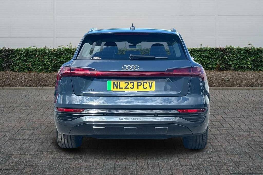 Audi Q8 e tron Q8 E-tron Black Ed 55 Quattro Blue #27