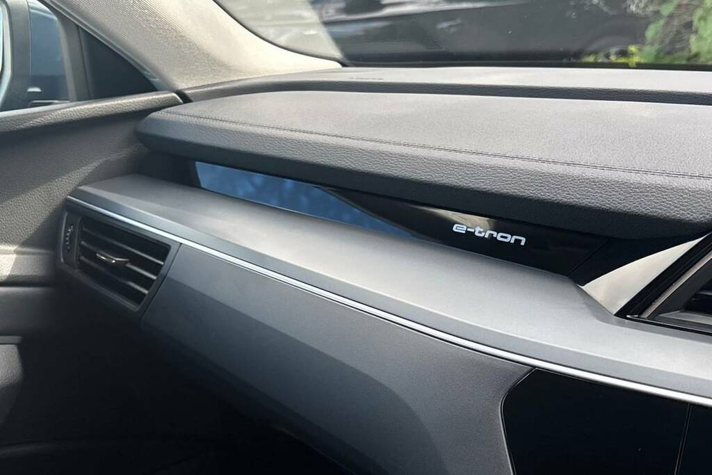 Audi Q8 e tron Q8 E-tron Black Ed 55 Quattro Blue #22