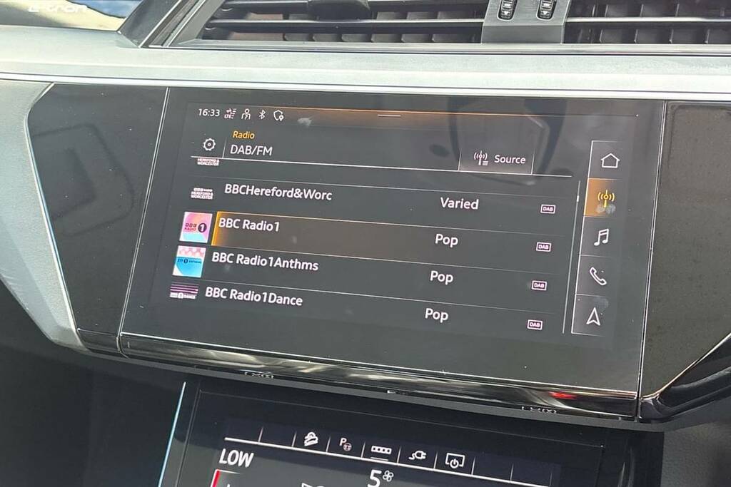 Audi Q8 e tron Q8 E-tron Black Ed 55 Quattro Blue #21