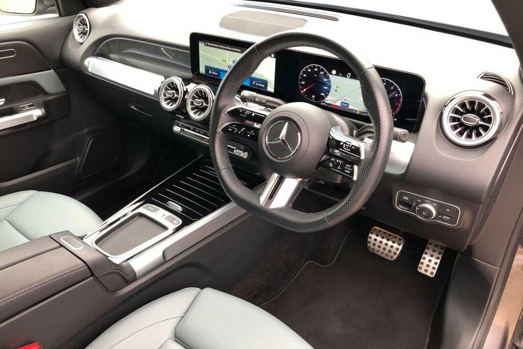 Mercedes-Benz GLB Class 200 Amg Line Executive 7G-tronic KU74LPV Grey #4