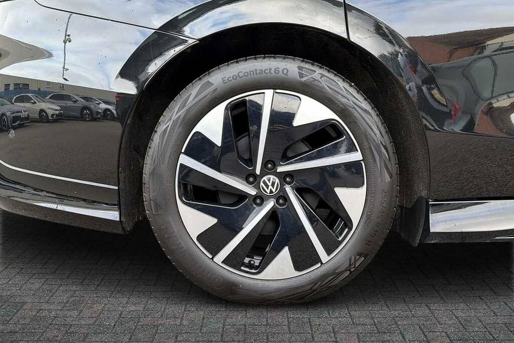 Volkswagen ID.7 210Kw Match Pro S Plus 86Kwh VN26JUO Black #5