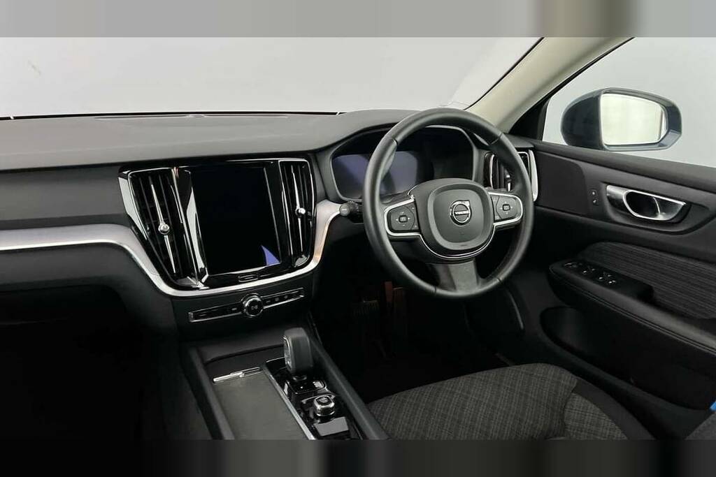 Volvo V60 R Design Plus Blue #8