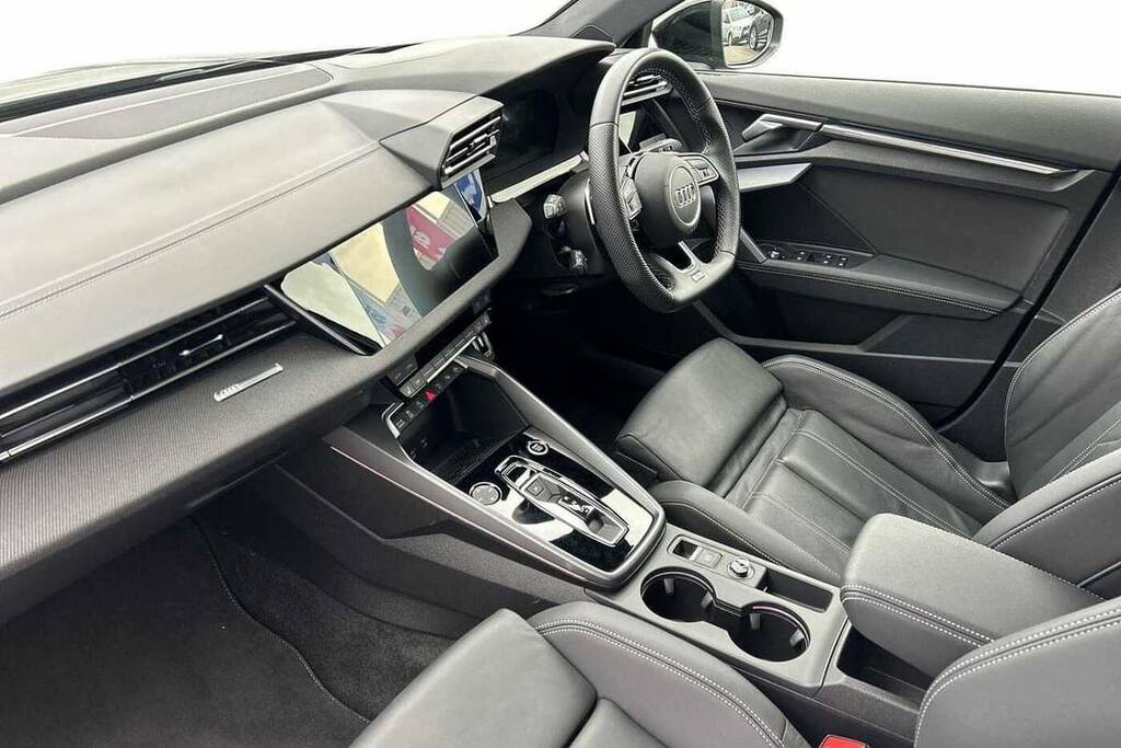 Audi A3 35 Tfsi Black Edition S Tronic FM24YBT Grey #2