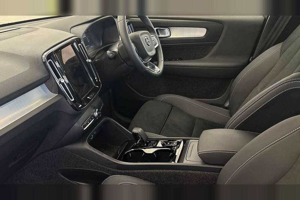 Volvo XC40 2.0 B4p Plus Dark Silver #6