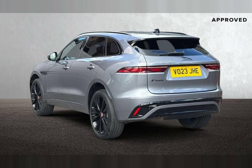 Jaguar F-Pace 2.0 D200 R-dynamic Se Awd Grey #2