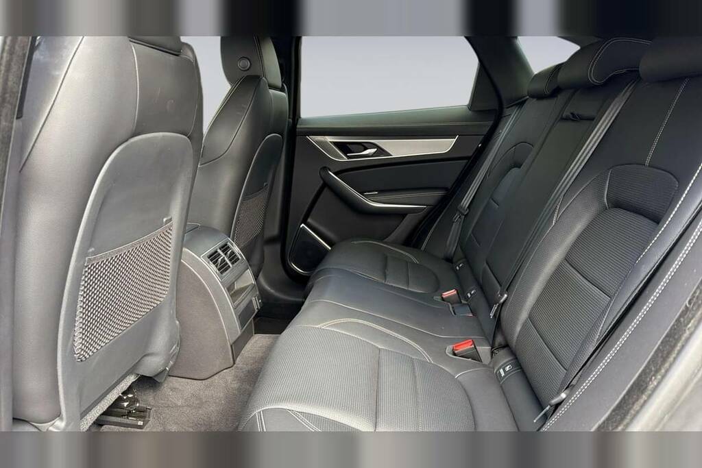 Jaguar F-Pace 2.0 D200 R-dynamic Se Awd Grey #4