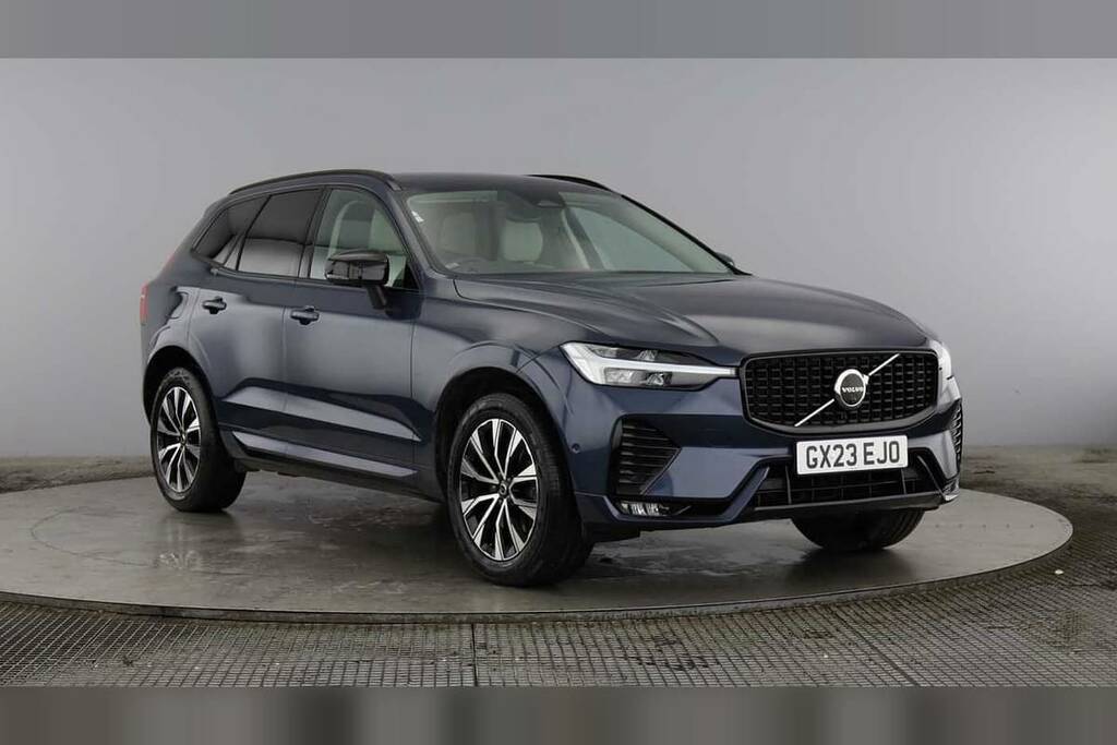 Volvo XC60 2.0 B5p Plus Dark Awd Geartronic Blue