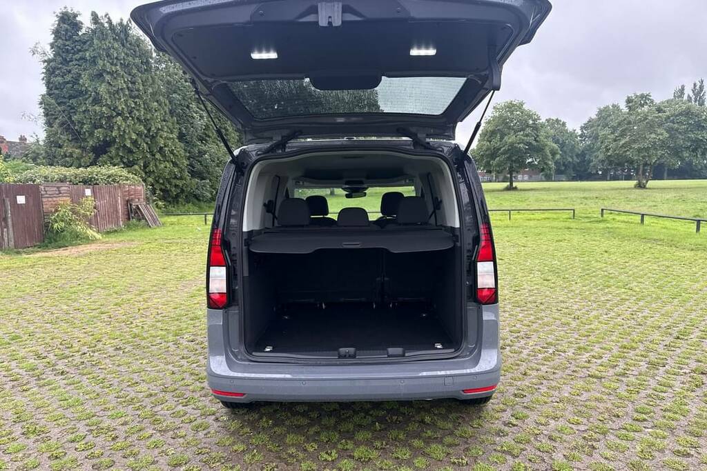 Volkswagen Caddy 2.0 Tdi 122 Dsg Grey #2