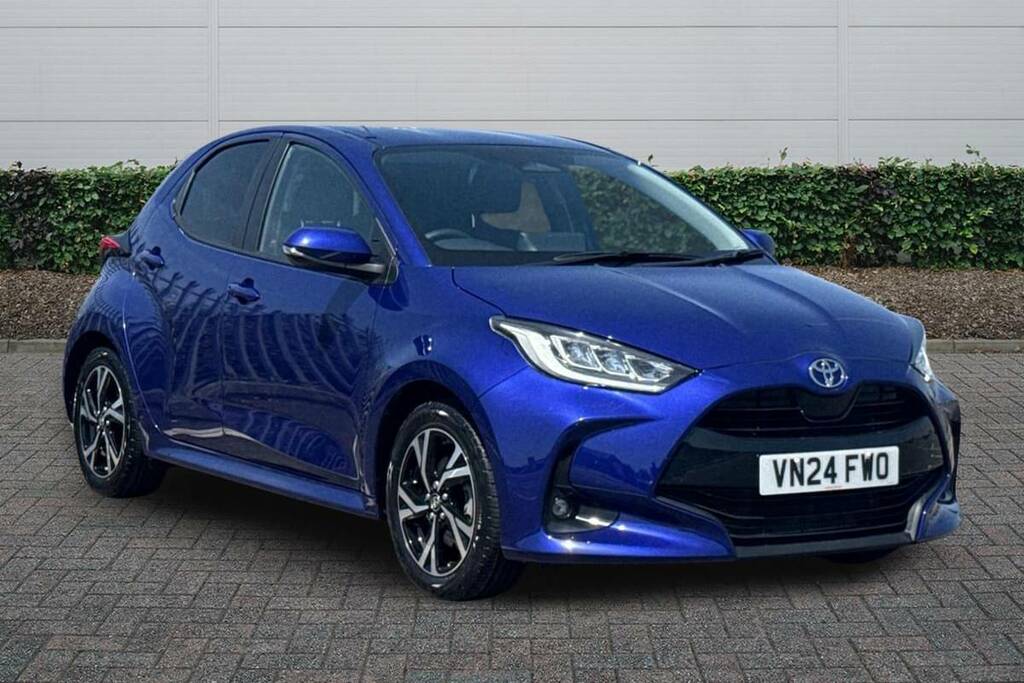 Toyota Yaris 1.5 Hybrid Design Cvt Blue