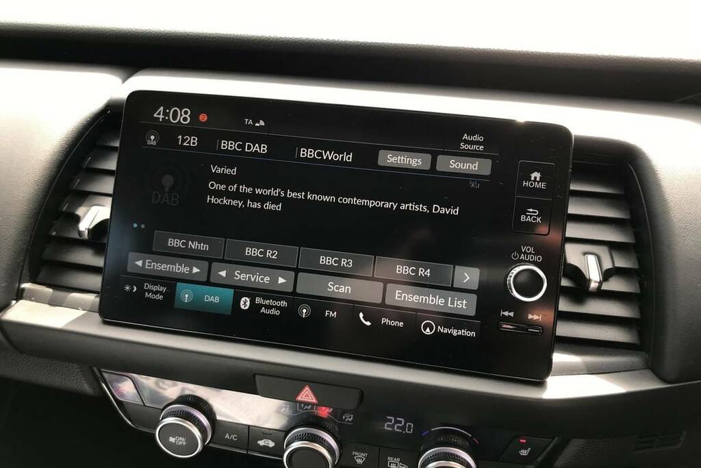 Honda Jazz 1.5 I-mmd Hybrid Ex Ecvt Red #3