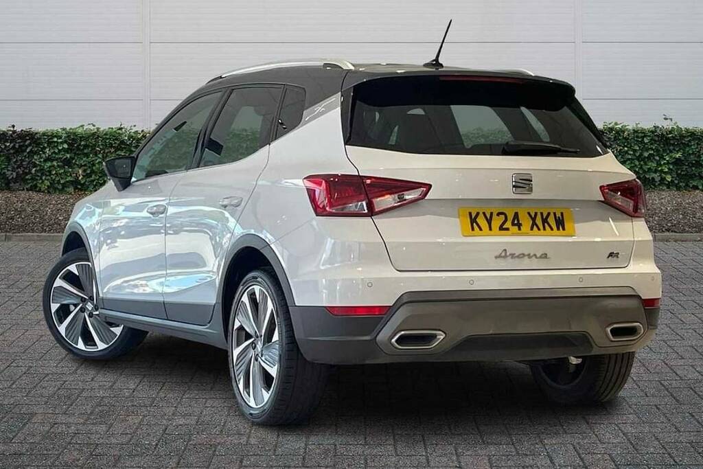 Seat Arona 1.0 Tsi 115 Fr Sport Dsg KY24XKW White #3