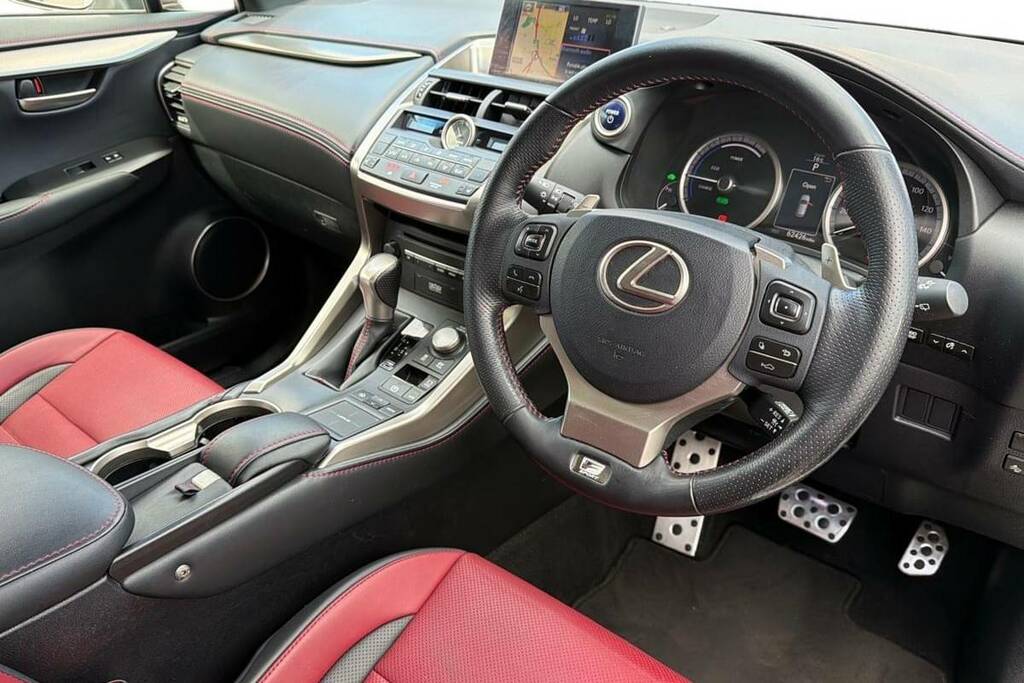 Lexus NX 300H 2.5 Premier Cvt Red #12
