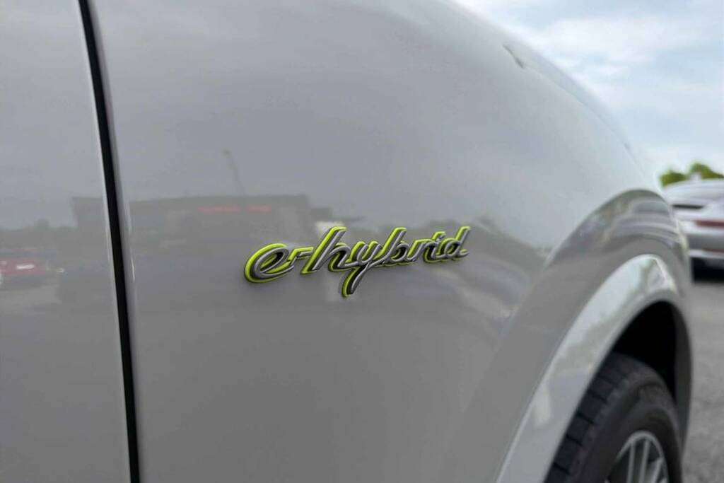 Porsche Cayenne Tiptronic S Blue #15