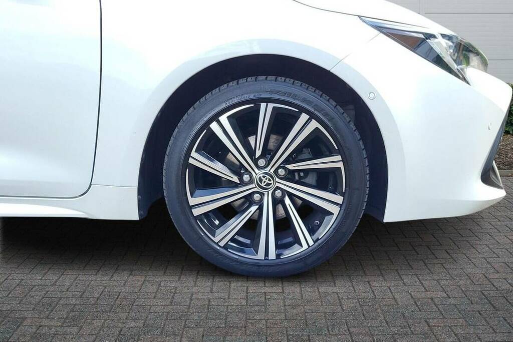 Toyota Corolla 1.8 Vvt-i Hybrid Design Cvt BT23NTJ White #6