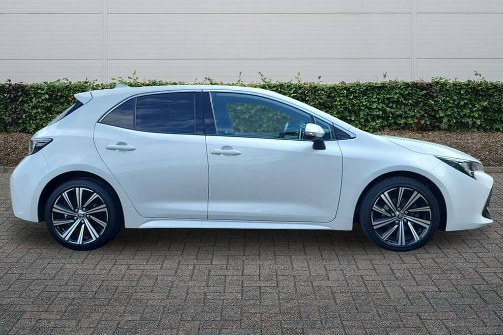 Toyota Corolla 1.8 Vvt-i Hybrid Design Cvt BT23NTJ White #5