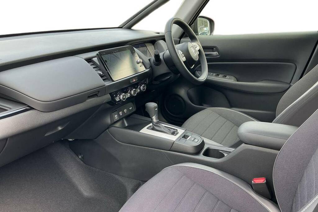 Honda Jazz Crosstar Advance Black #15
