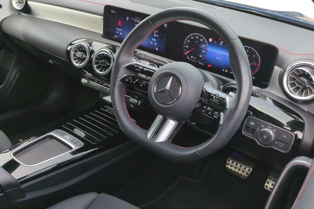 Mercedes-Benz CLA Class 220D Amg Line Executive Tip KS25FYT Blue #4