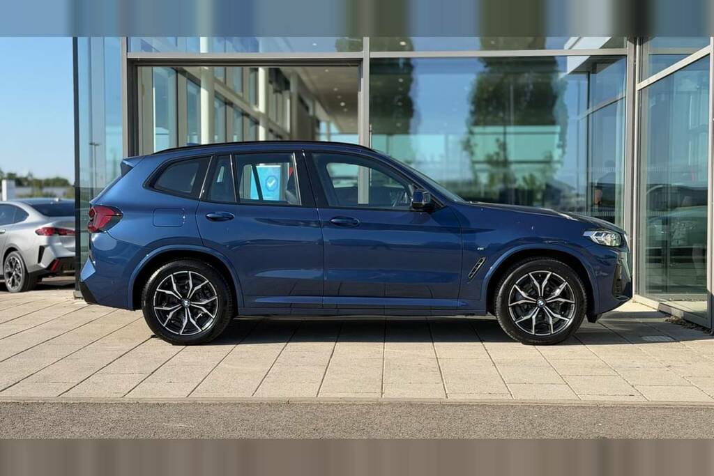 BMW X3 Xdrive30d Mht M Sport FY22VLV Blue #3