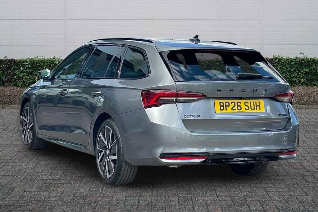 Skoda Octavia 1.5 Tsi 150 E-tec Sportline Dsg Grey #3