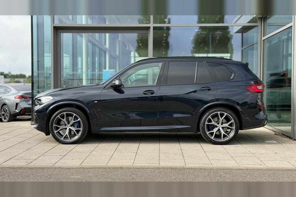 BMW X5 Xdrive30d Mht M Sport KP22DVX Black #4