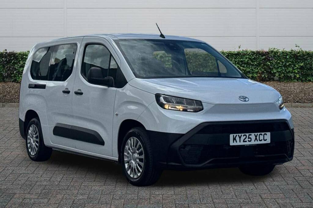 Toyota Proace City 100Kw Icon L2 50Kwh White