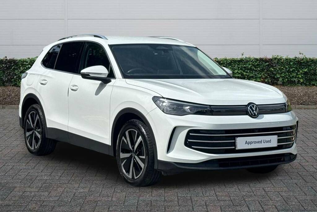 Volkswagen Tiguan 1.5 Etsi 150 Elegance Launch Edition Dsg White