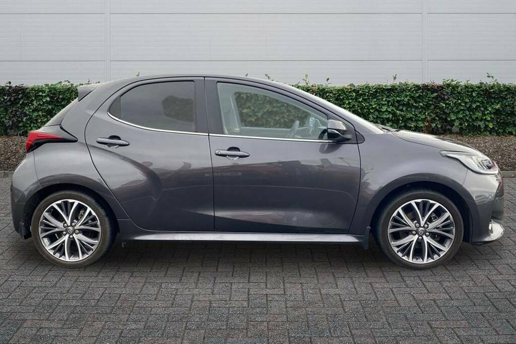 Toyota Yaris 1.5 Hybrid Excel Cvt Grey #5
