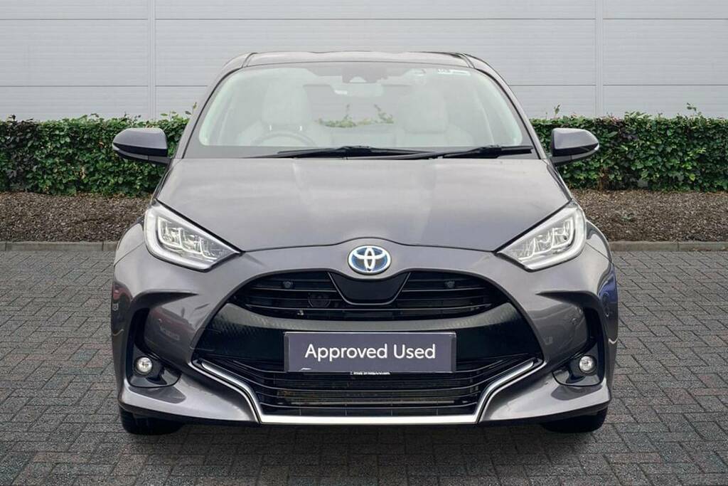 Toyota Yaris 1.5 Hybrid Excel Cvt Grey #3