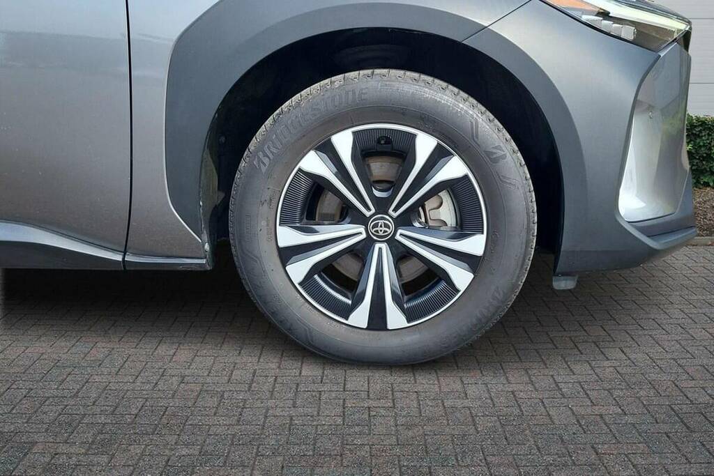 Toyota bZ4X 150Kw Motion 71.4Kwh Grey #6